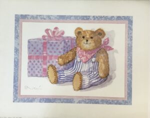 Lámina Infantil - Teddy With Present (50x40 cm)